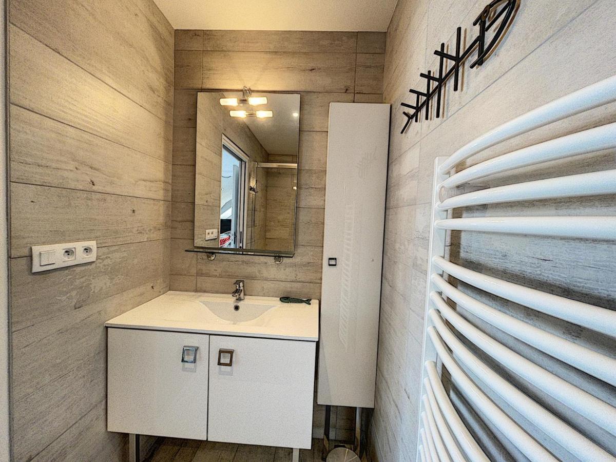 Duplex De Standing En Centre-Ville Avec Parking, Proche Port Et Plage - Fr-1-361-377 Granville Exterior photo